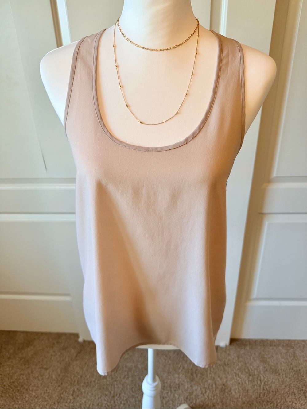 Frenchi Neutral Taupe Scoop Neck Camisole